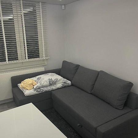 Apartament Poniatowa Apartment Екстериор снимка